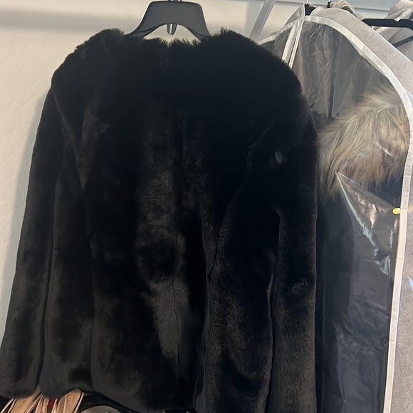 Preloved Thalia Sodi fur jacket - Picture 3 of 3